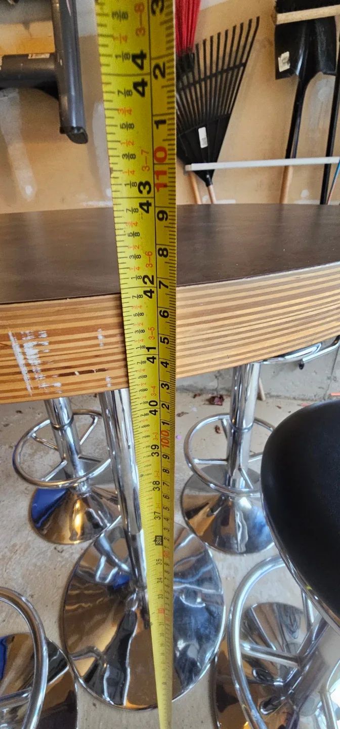 Bar Table and 4 Stools Set - photo 4
