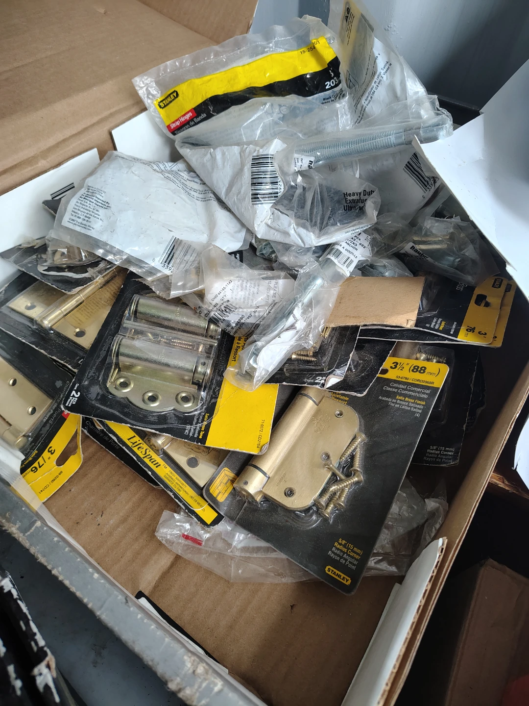 Assorted Stanley Hardware - Hinges, Pulls, Screws & More - photo 2