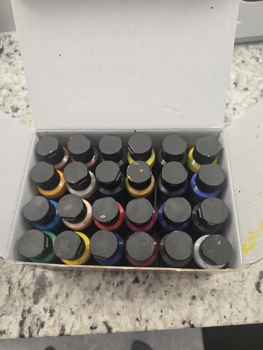 Fantastory 24 Colors Acrylic Paint Set