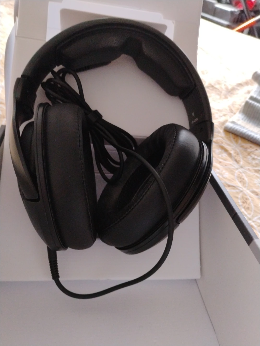 Sennheiser HD 620S Closed-back Headphones - photo 3