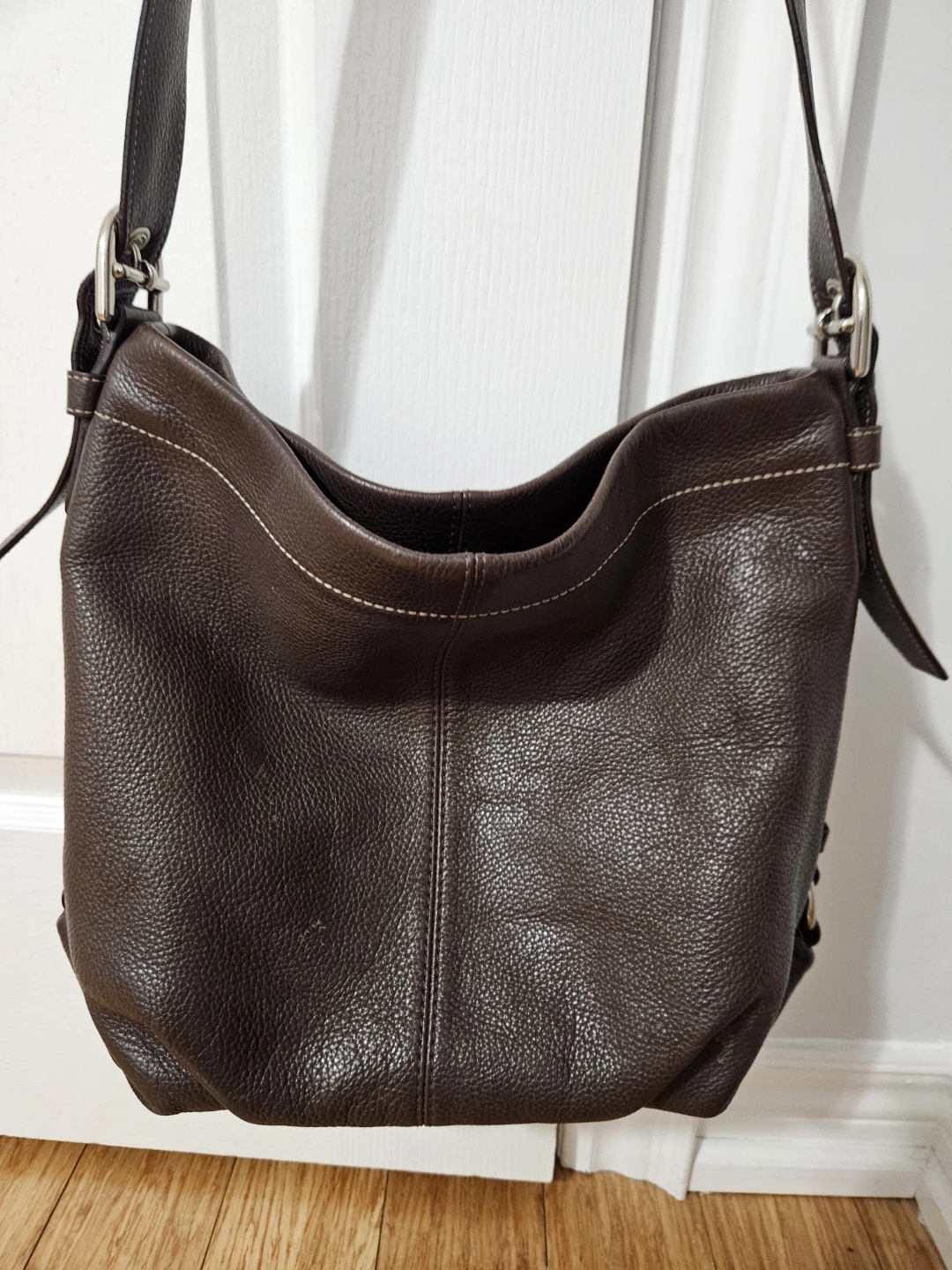 COACH Dark Brown Leather Hobo Bag - photo 2