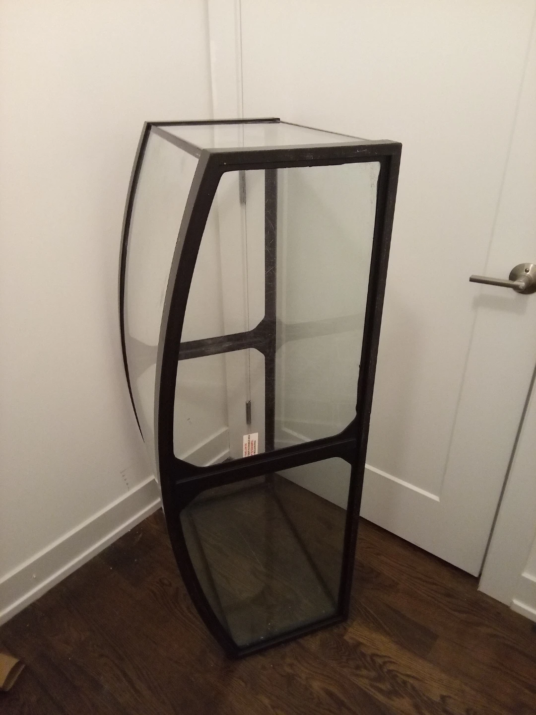 Large Bowfront Aquarium Tank - photo 3