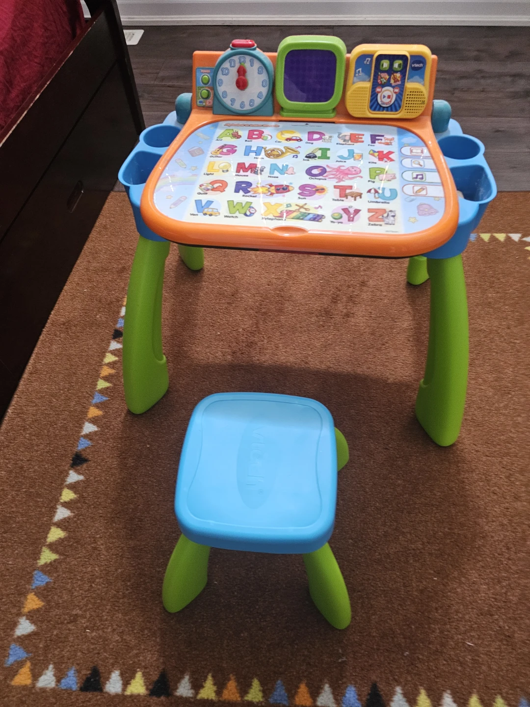 VTech Smart Study Desk