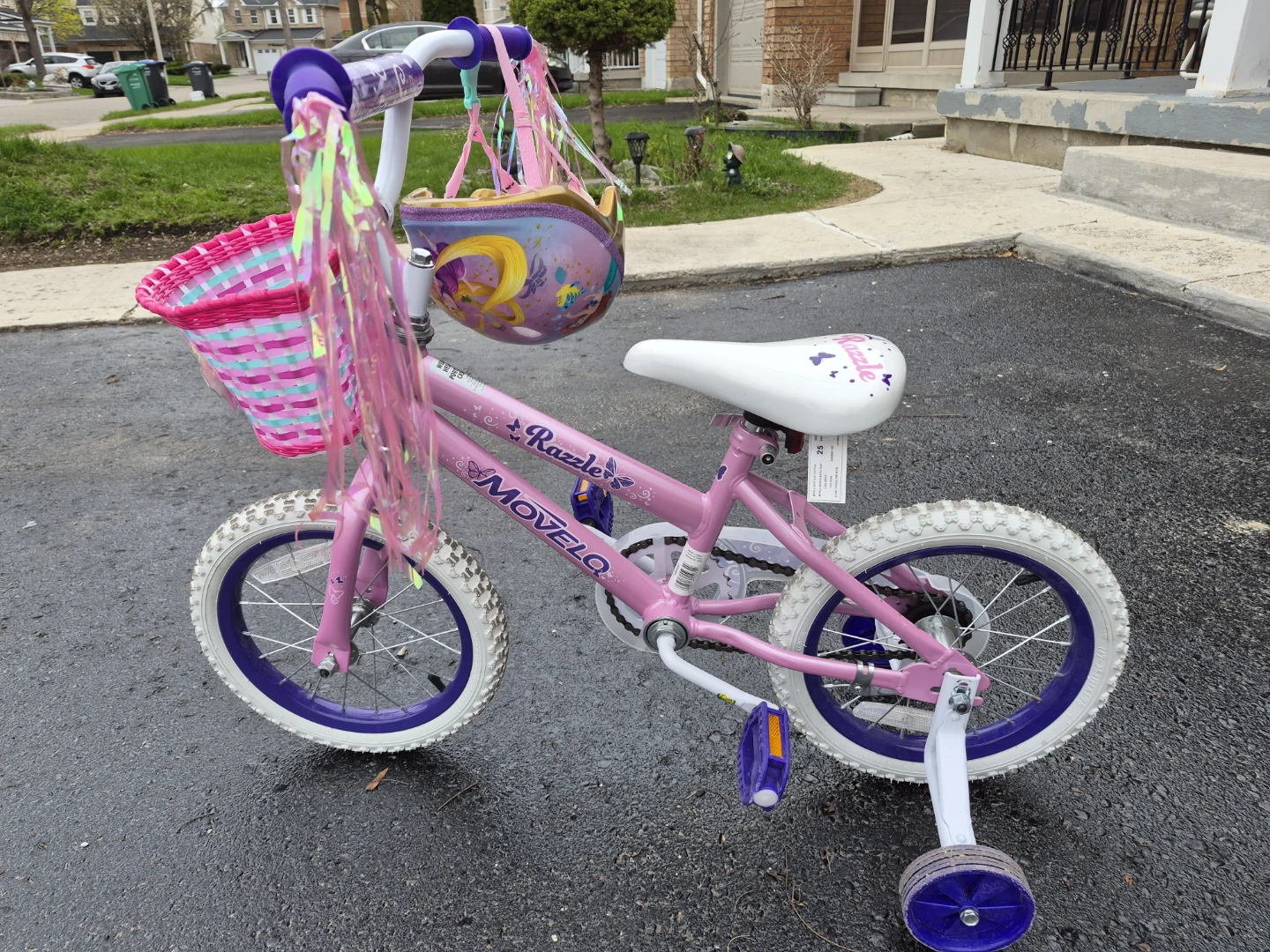 Pink Movelo Razzler Bike with Helmet and Pads - photo 2