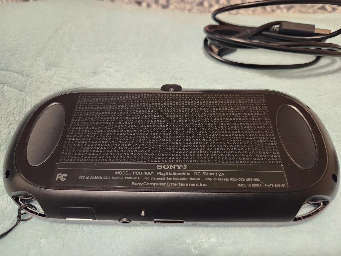 PS Vita PCH-1001 - photo 3