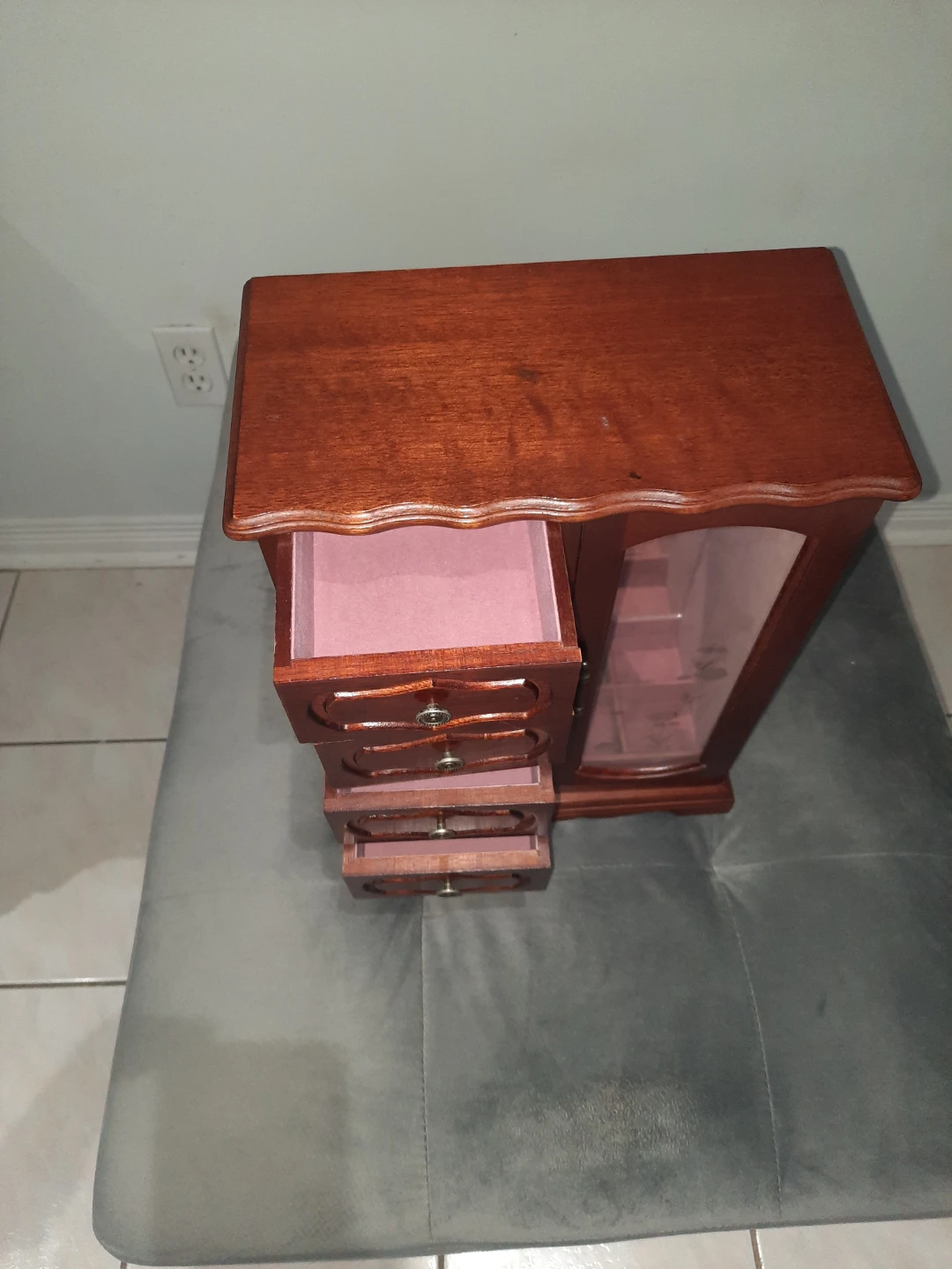 Wooden Jewellery Box with Mirror - photo 2