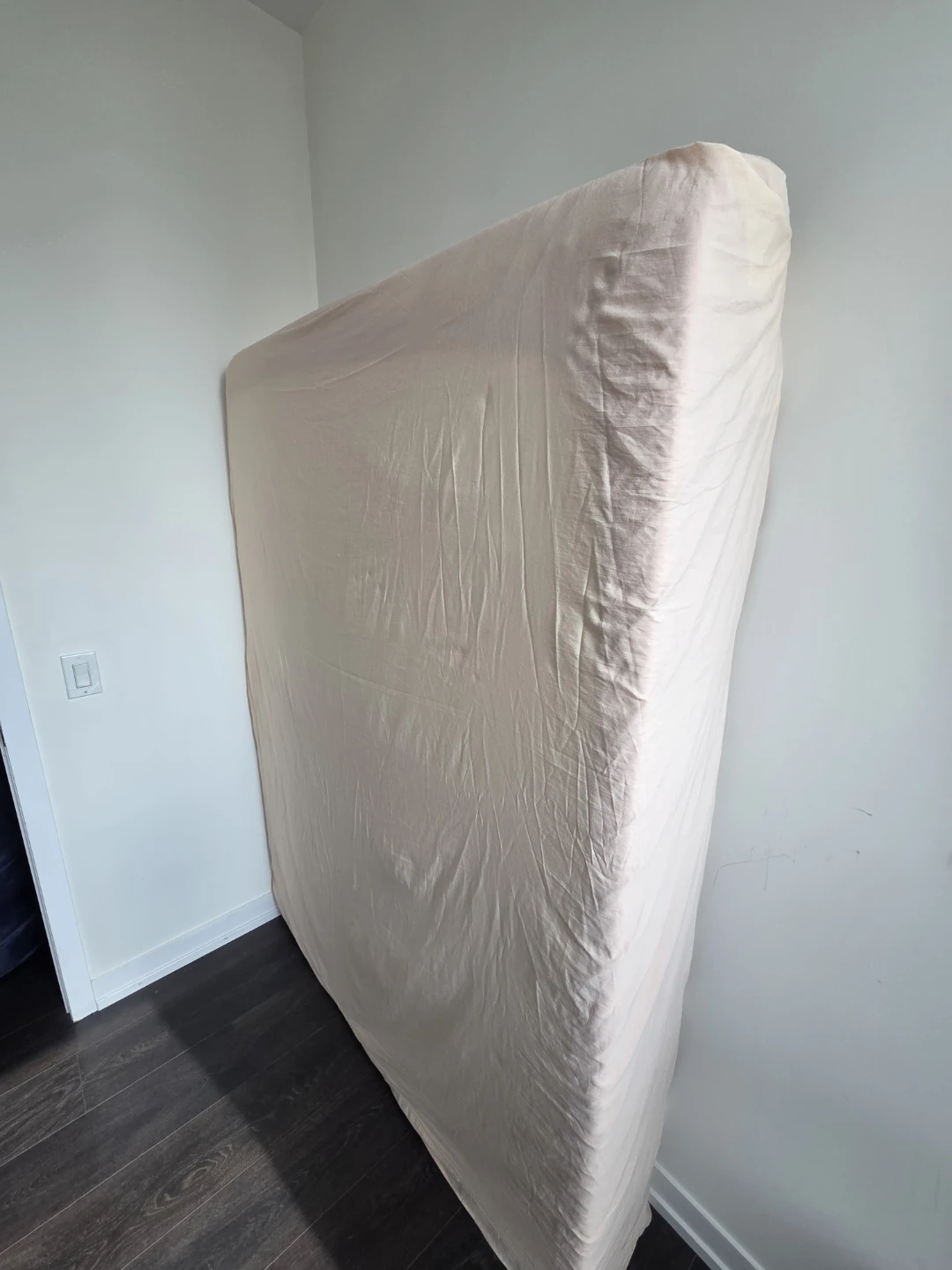 Full Mattress (Great Condition) - photo 3