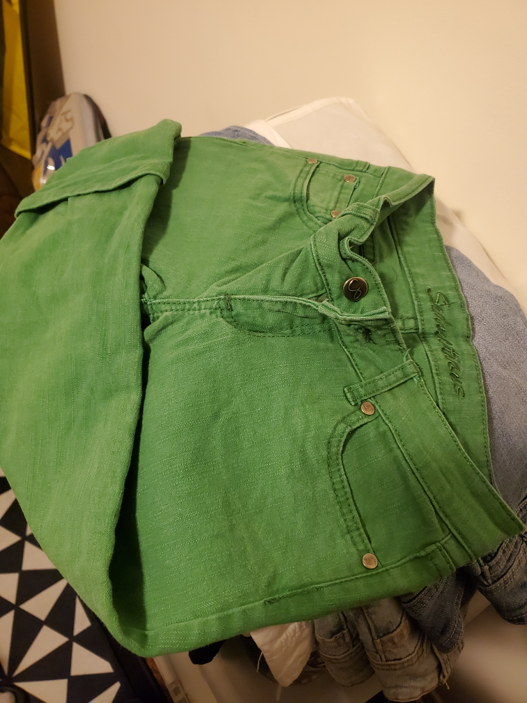 Women's capris size 1-3 in good shape! - photo 3