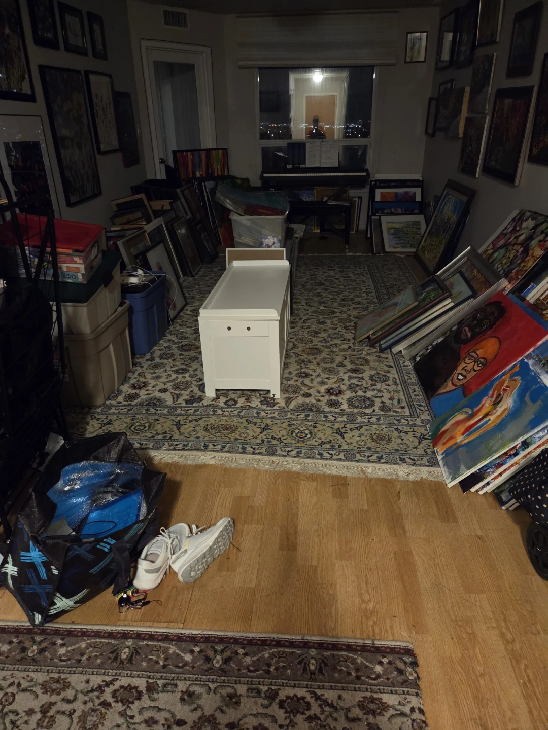 FURNISHED RM IN SHARED 2 BDRM CONDO MIDTOWN