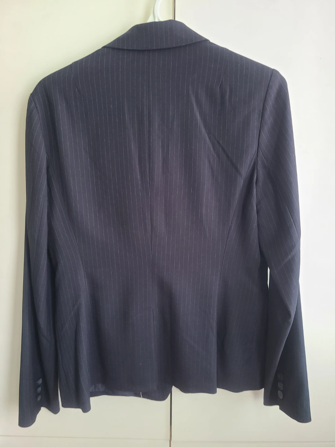 Banana Republic Pinstripe Blazer Size 10 - photo 2