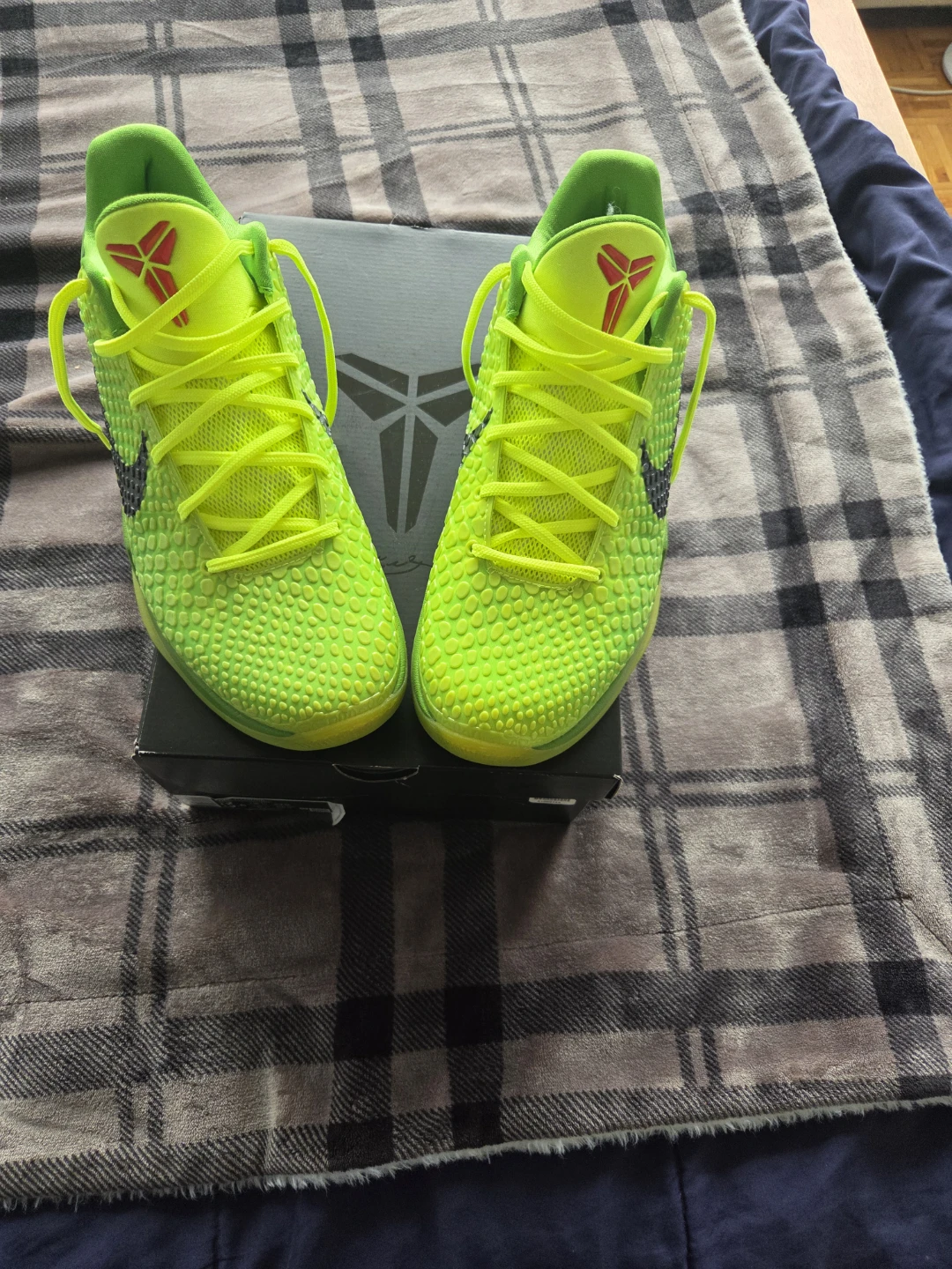 Nike Kobe VI 2020 "grinch" Electric Green Shoes Size 12
