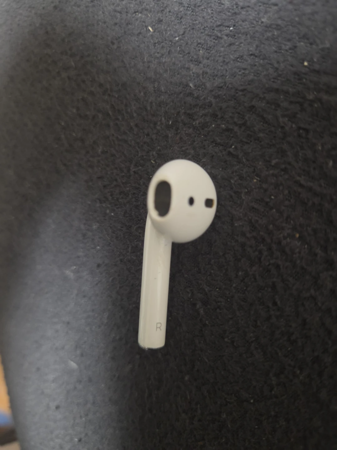 Apple AirPods (Right Earbud)