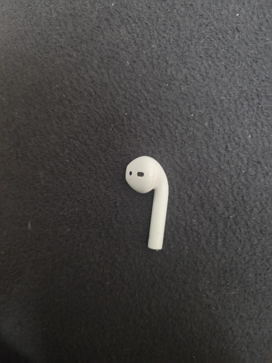 Apple AirPods (Right Earbud) - photo 2