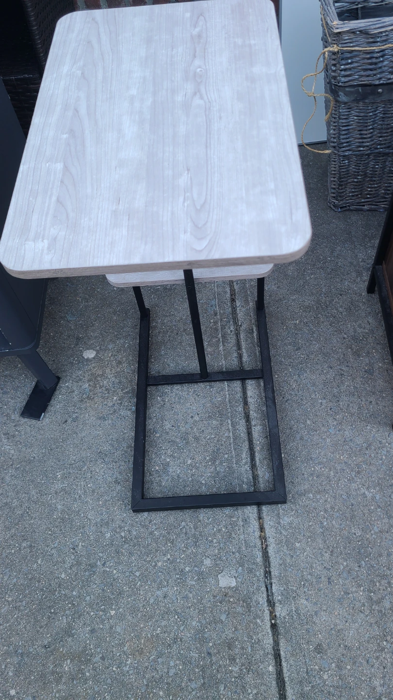 C-Table with Light Wood Finish and Black Metal Frame - photo 3
