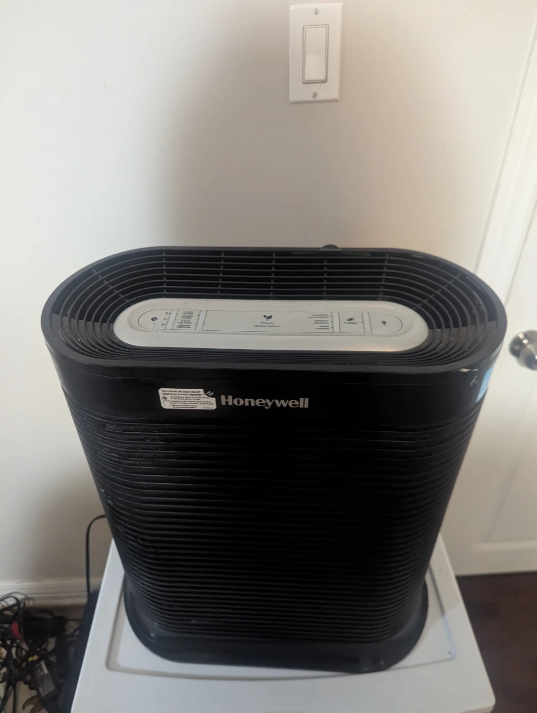 Honeywell Air Purifier - photo 2