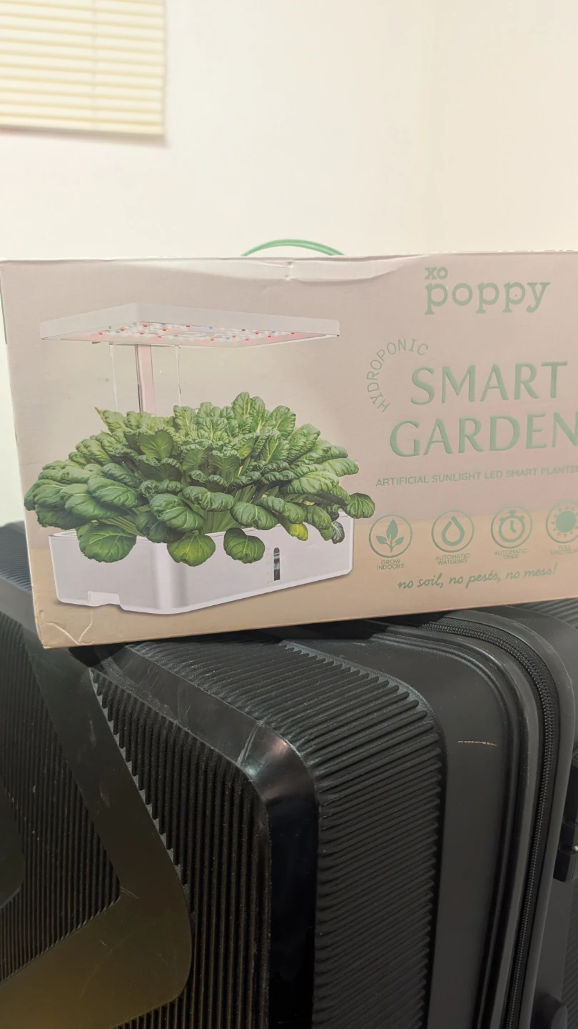 Complete Smart Garden Starter Kit + Extra Herb Seeds & Sponges - photo 2