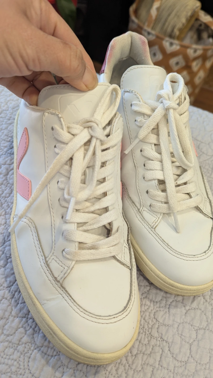 Veja Sneakers White Pink Size EUR 37