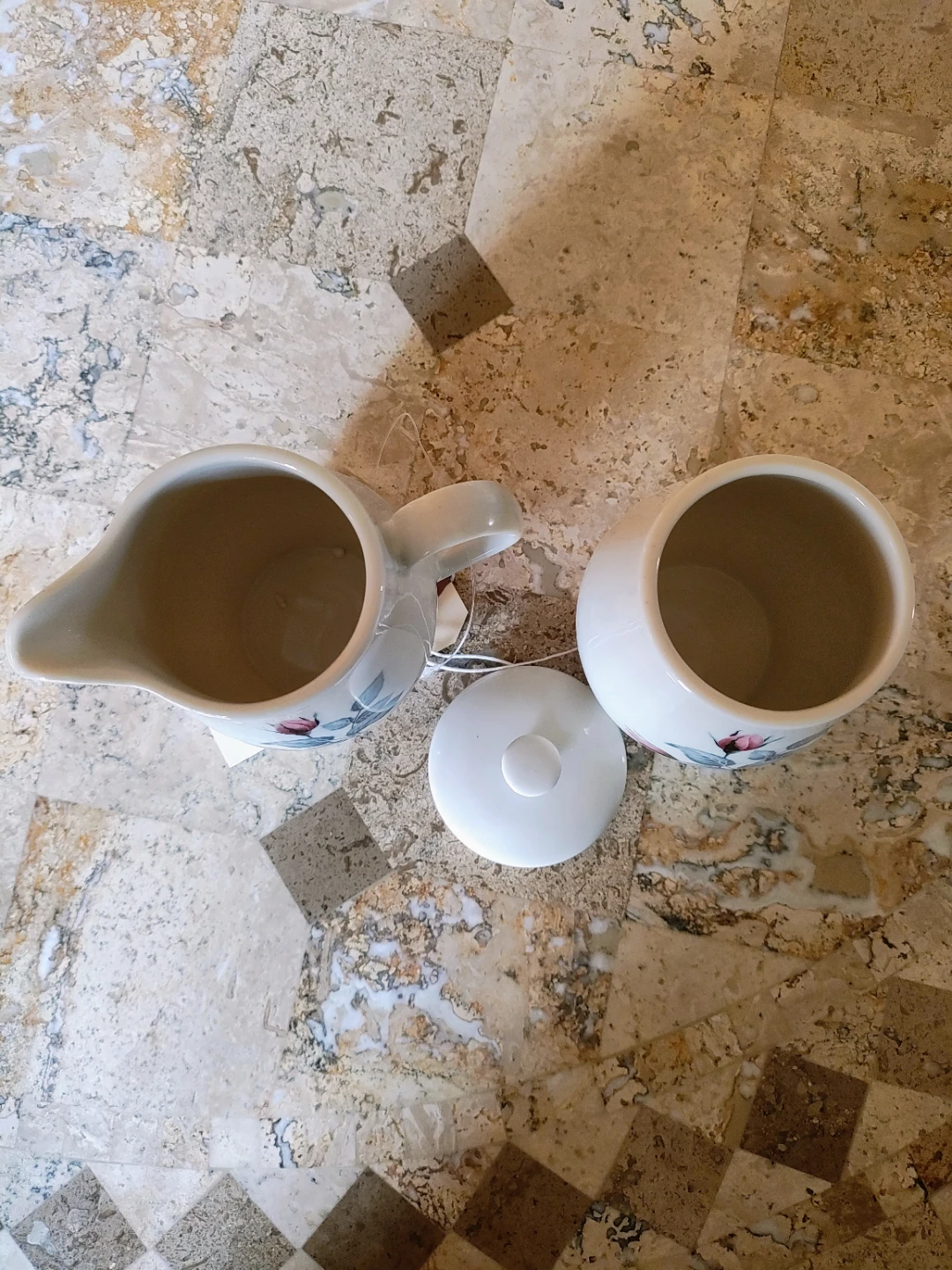 Lenore Classic Rose Fine China Creamer and Sugar Bowl Set - photo 4