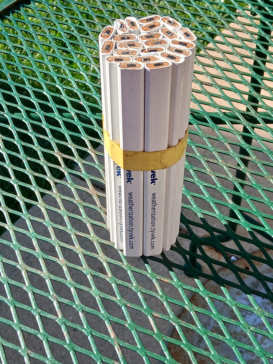 CARPENTER PENCILS (20)