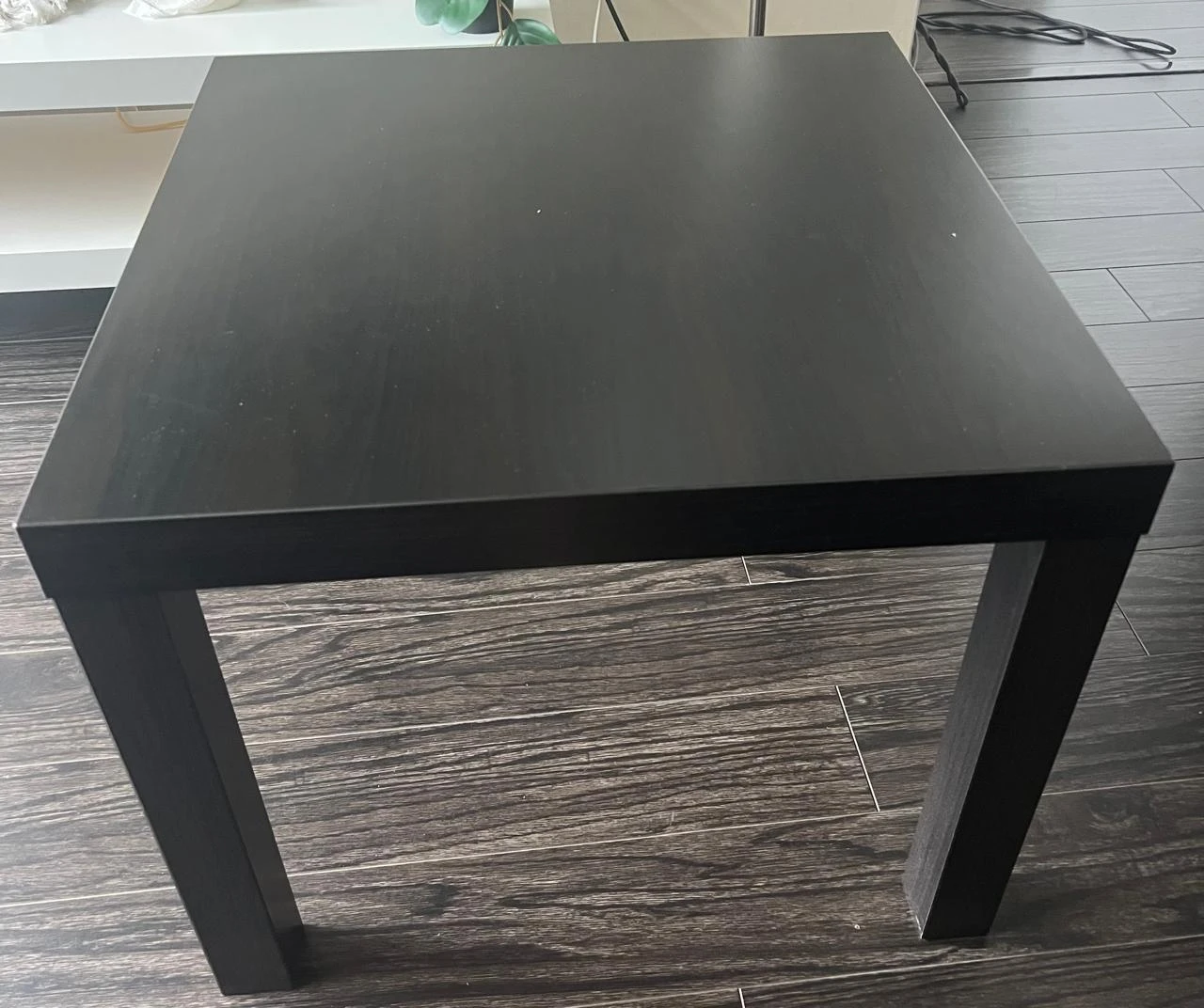 Table – Black-Brown