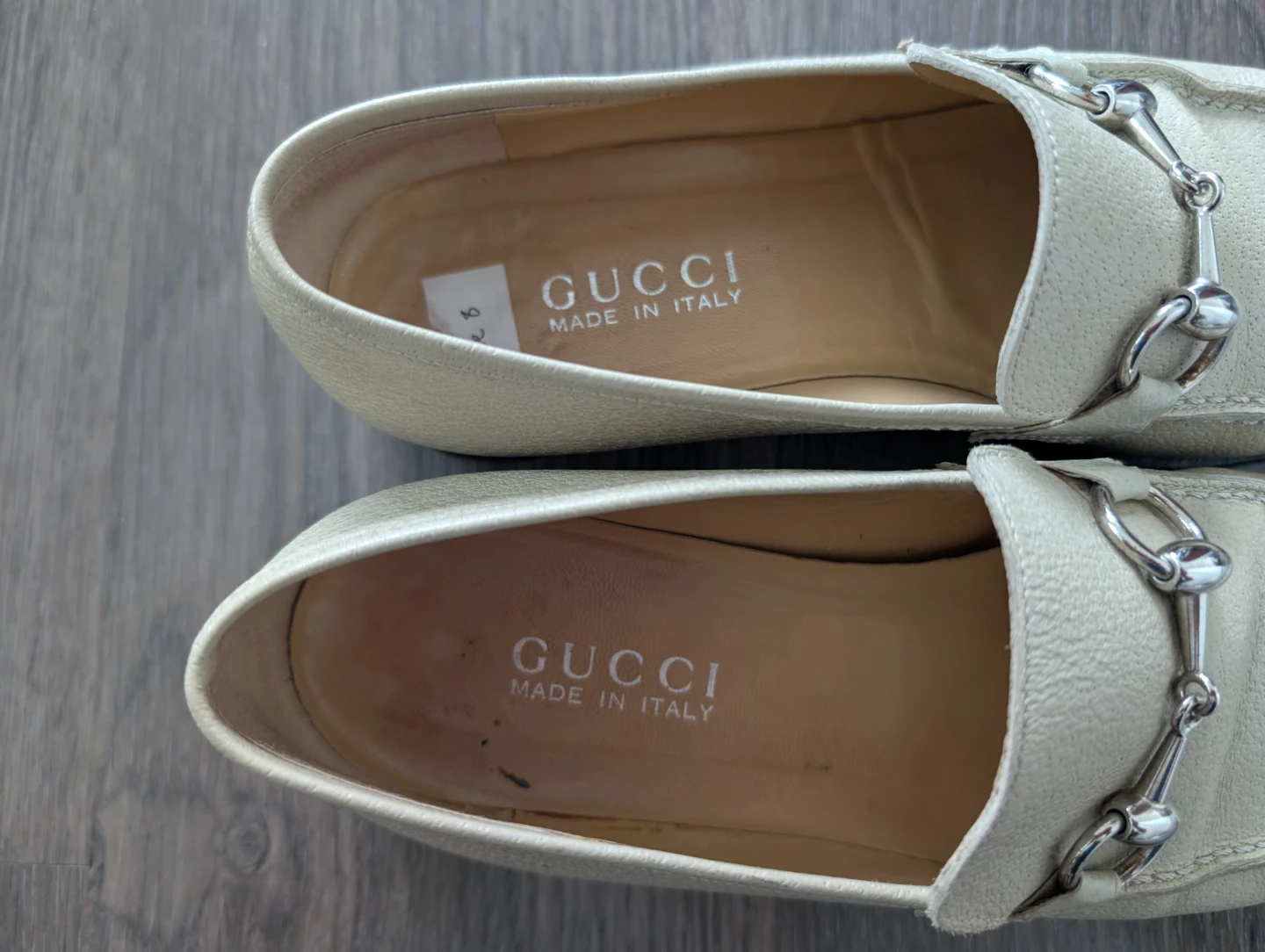 GUCCI Beige Leather Horsebit Loafers