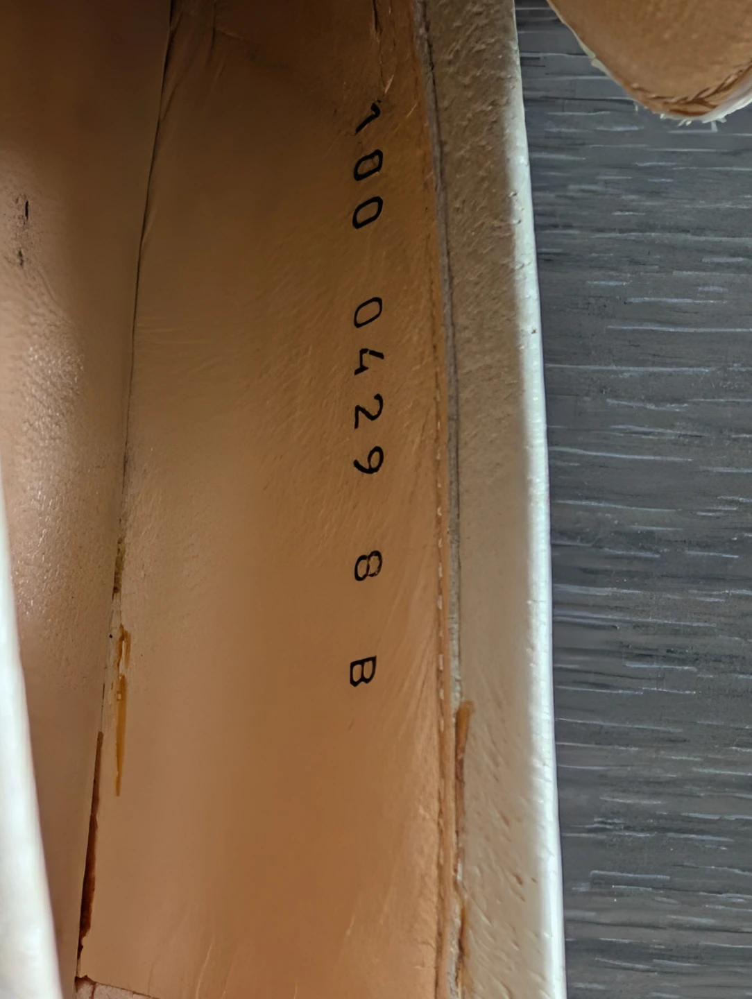 GUCCI Beige Leather Horsebit Loafers - photo 4