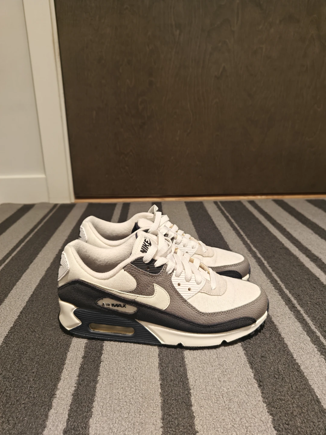Nike Air Max 90 Shoes sz 8