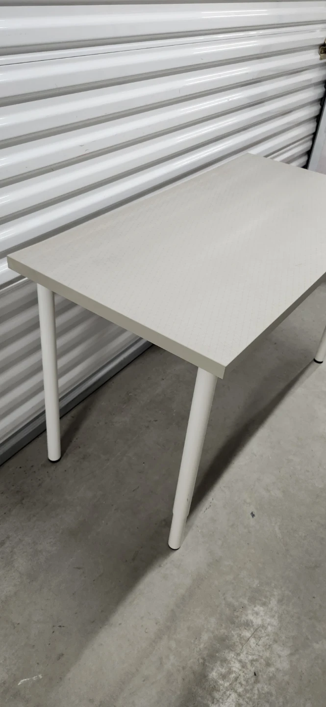 Ikea desk - photo 2