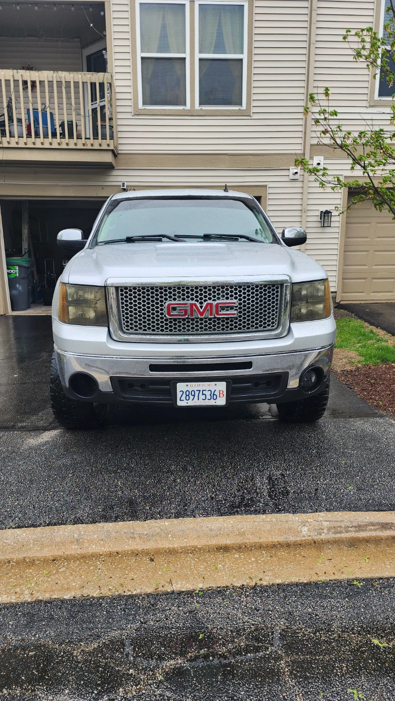 2013 GMC Sierra 1500 Silver Pickup Truck - photo 3