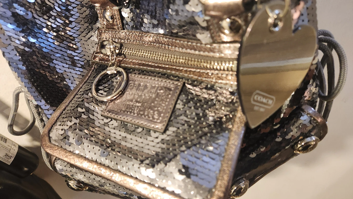$100 Coach Sequin Shoulder Bag - photo 4
