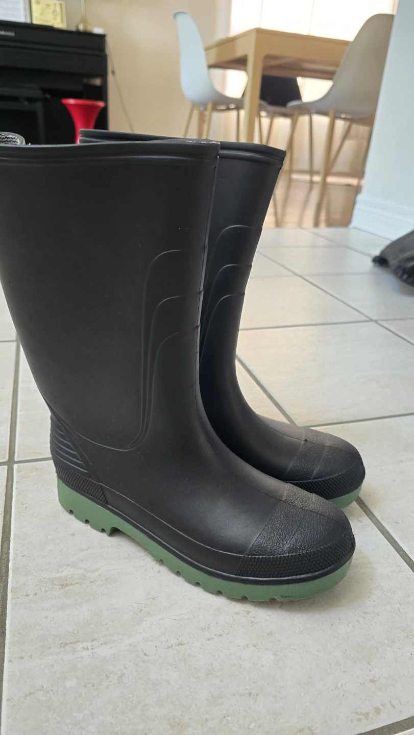 NEW Black Rubber Rain Boots - Size 6 - photo 2