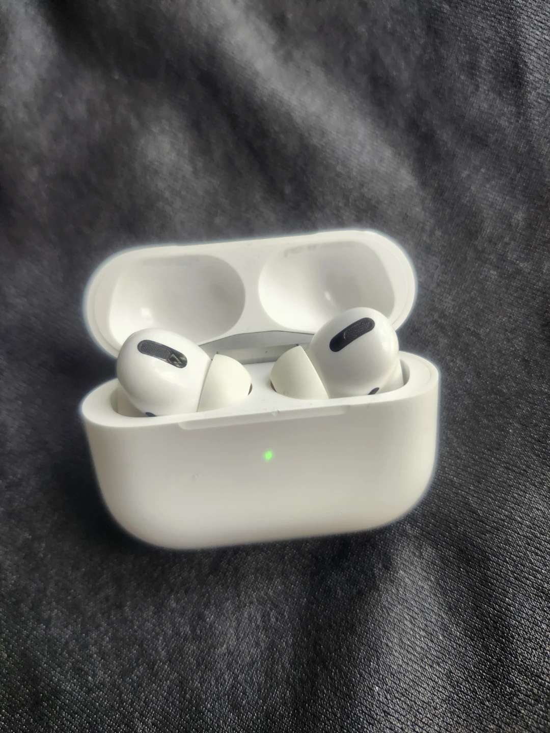 Apple AirPods Pro (1st Generation)