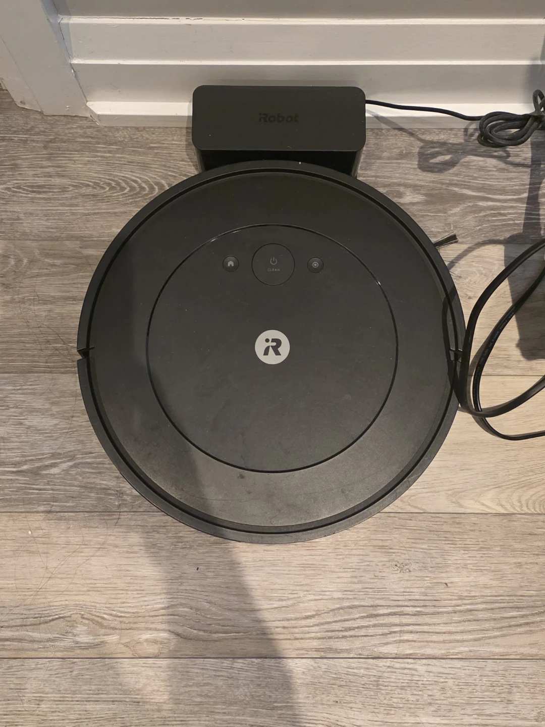 iRobot Roomba Robotic Vacuum and mop Cleaner - photo 4