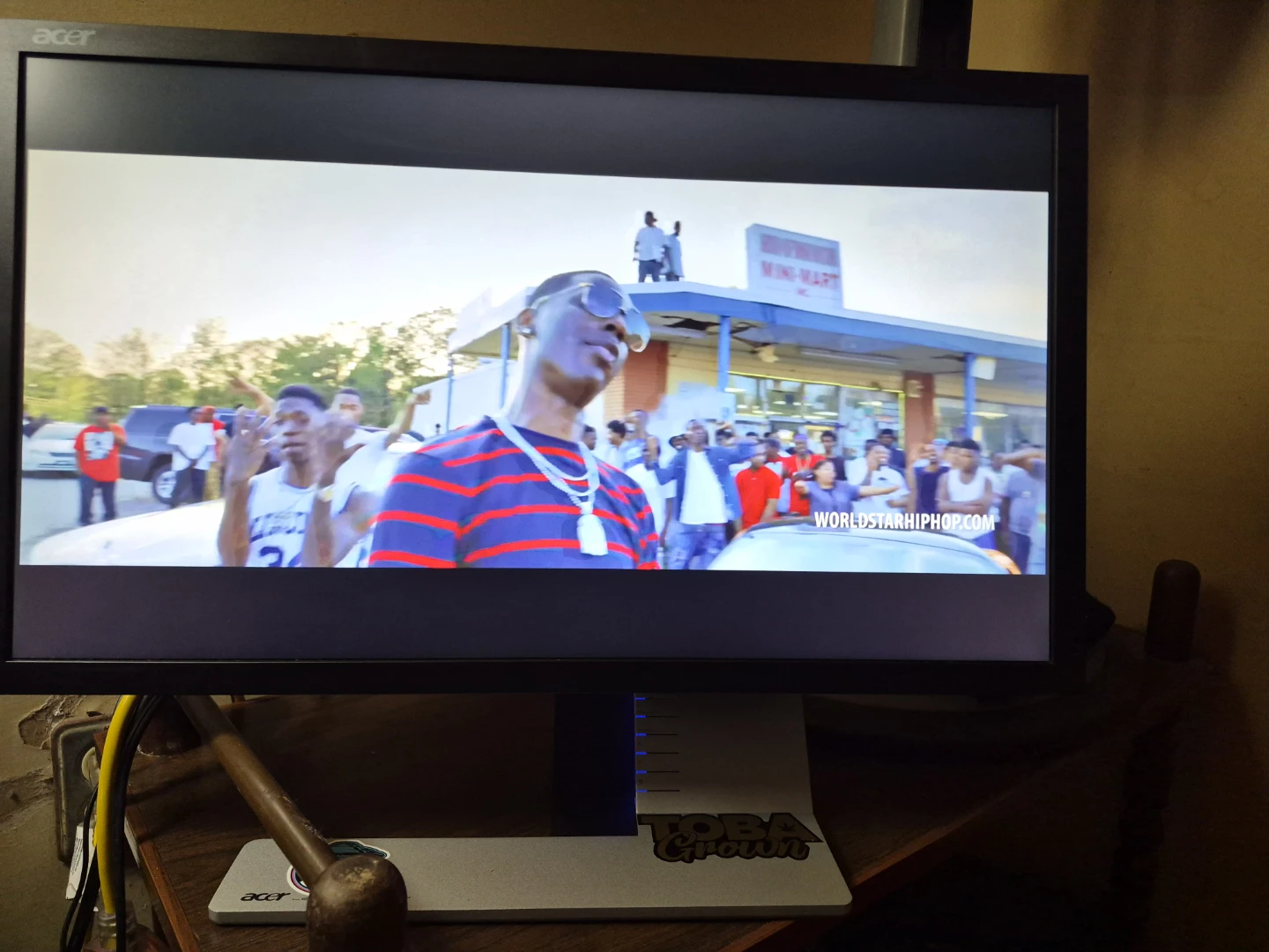 Acer Monitor built-in speakers