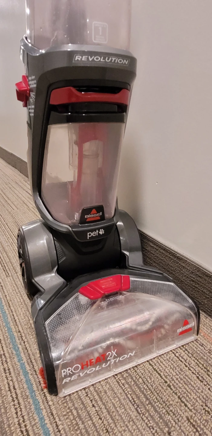 Bissell ProHeat 2X Revolution Pet Carpet Cleaner - photo 2