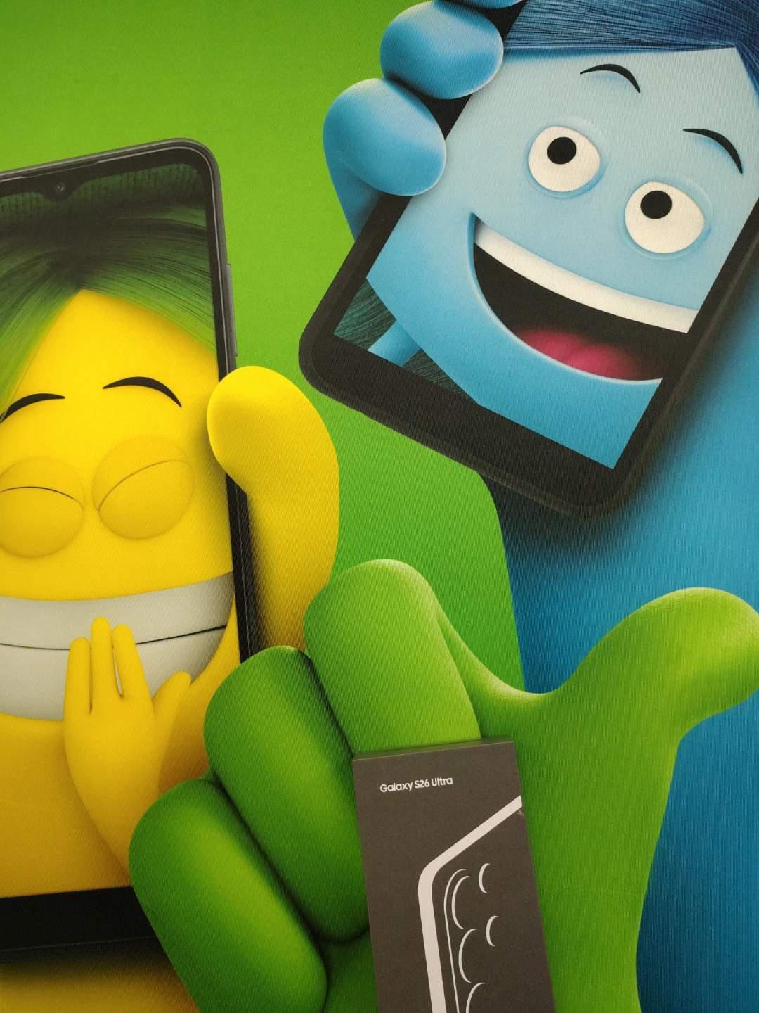 Samsung Galaxy S26 Ultra Phone Box - photo 2