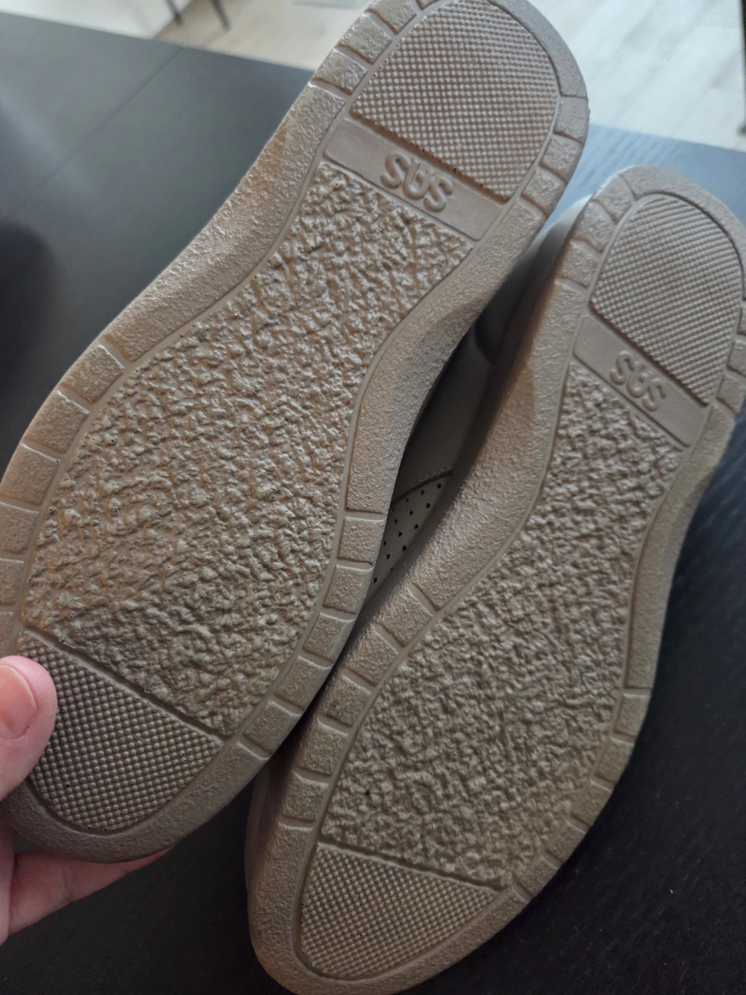 Brand new 8 M Women's  SAS "Me Too" Comfort Shoes over $300 new - photo 4