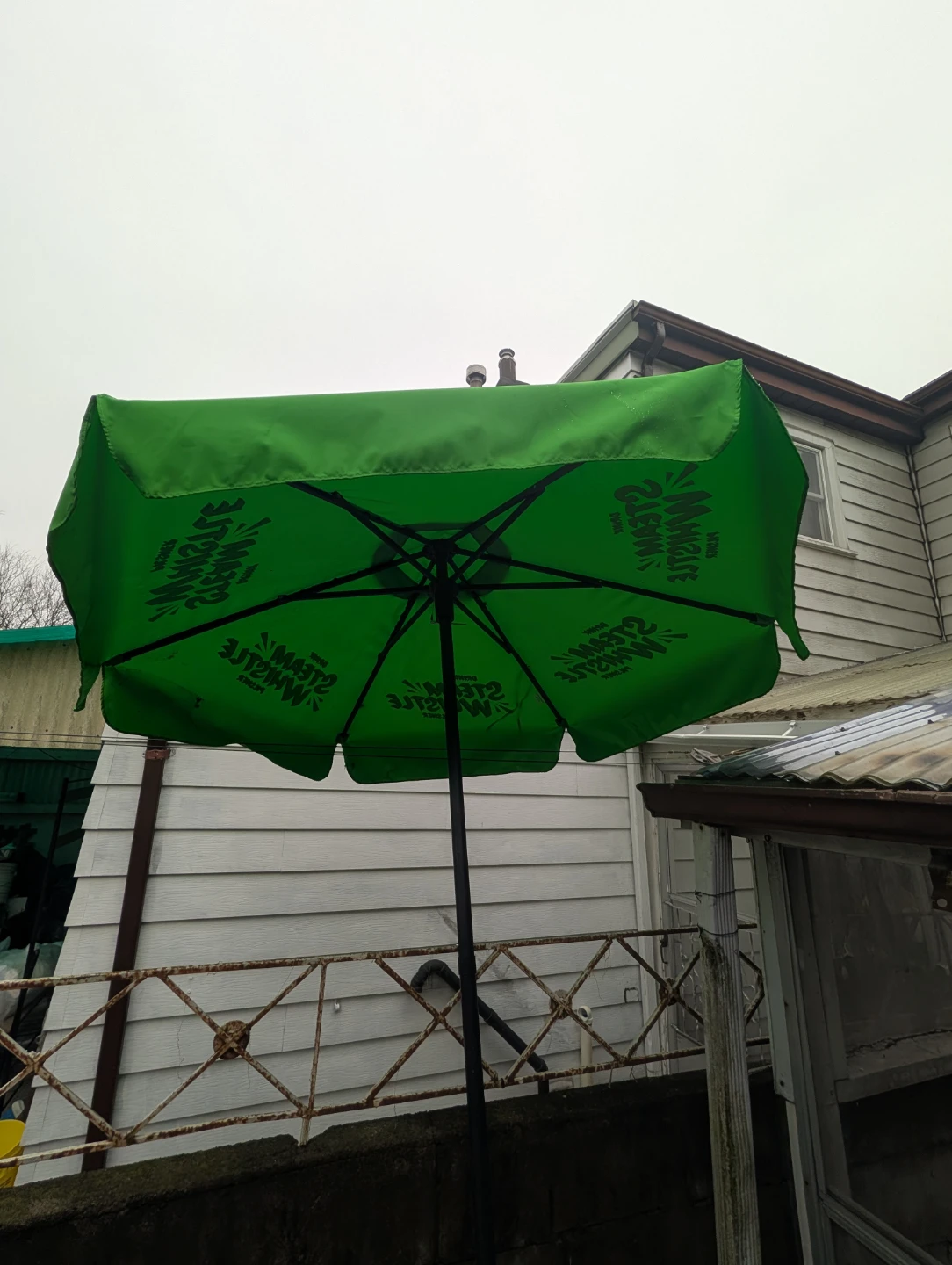 Team Thistle Pilsner Patio Umbrella