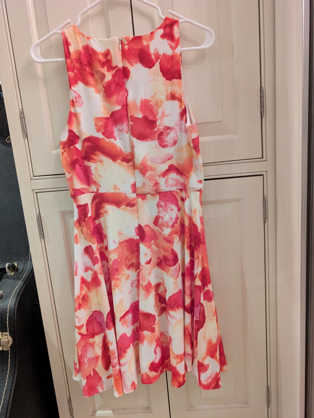 Floral Sleeveless Dress - Size Medium - photo 2