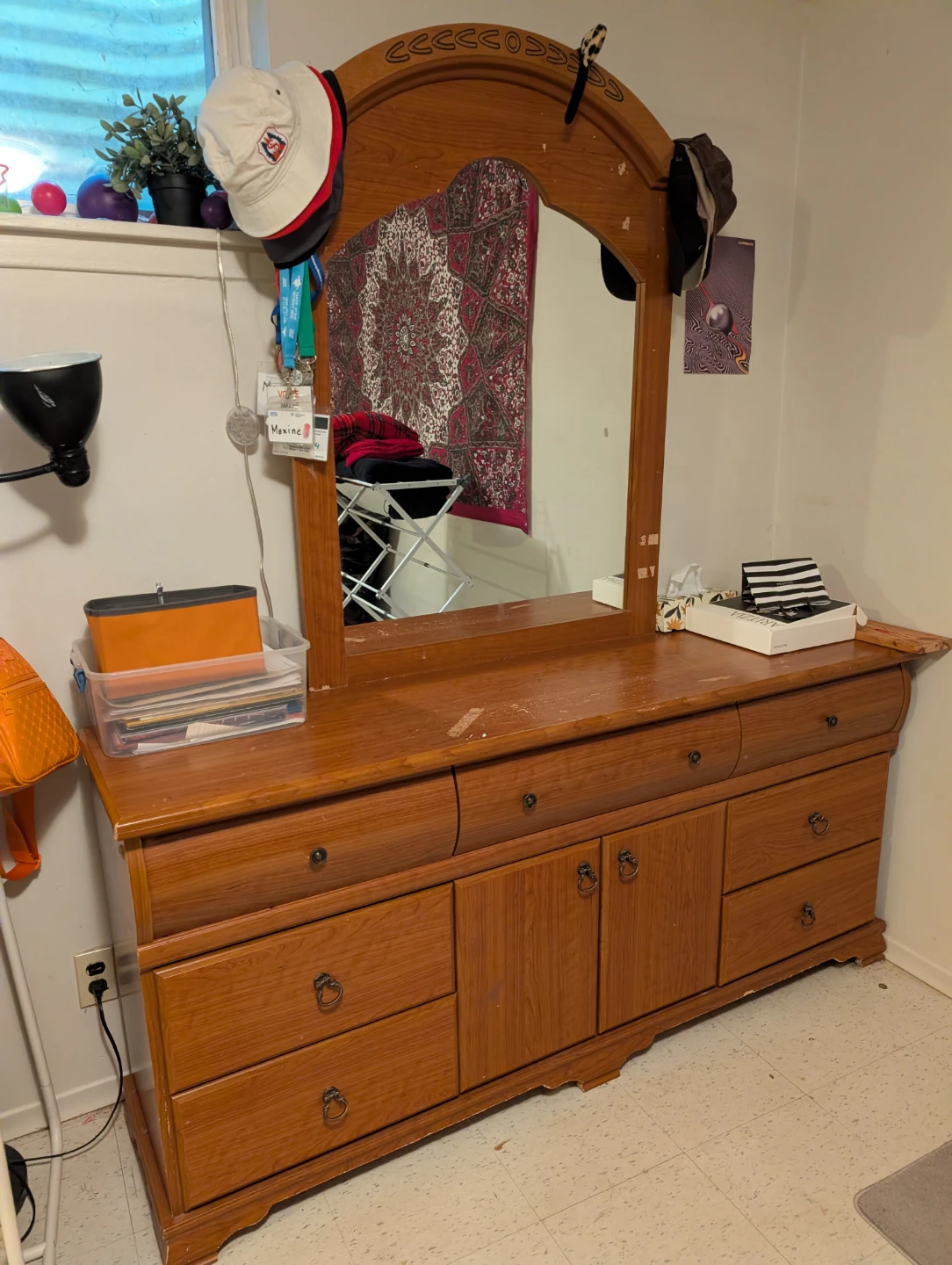 Standard Queen bed room set