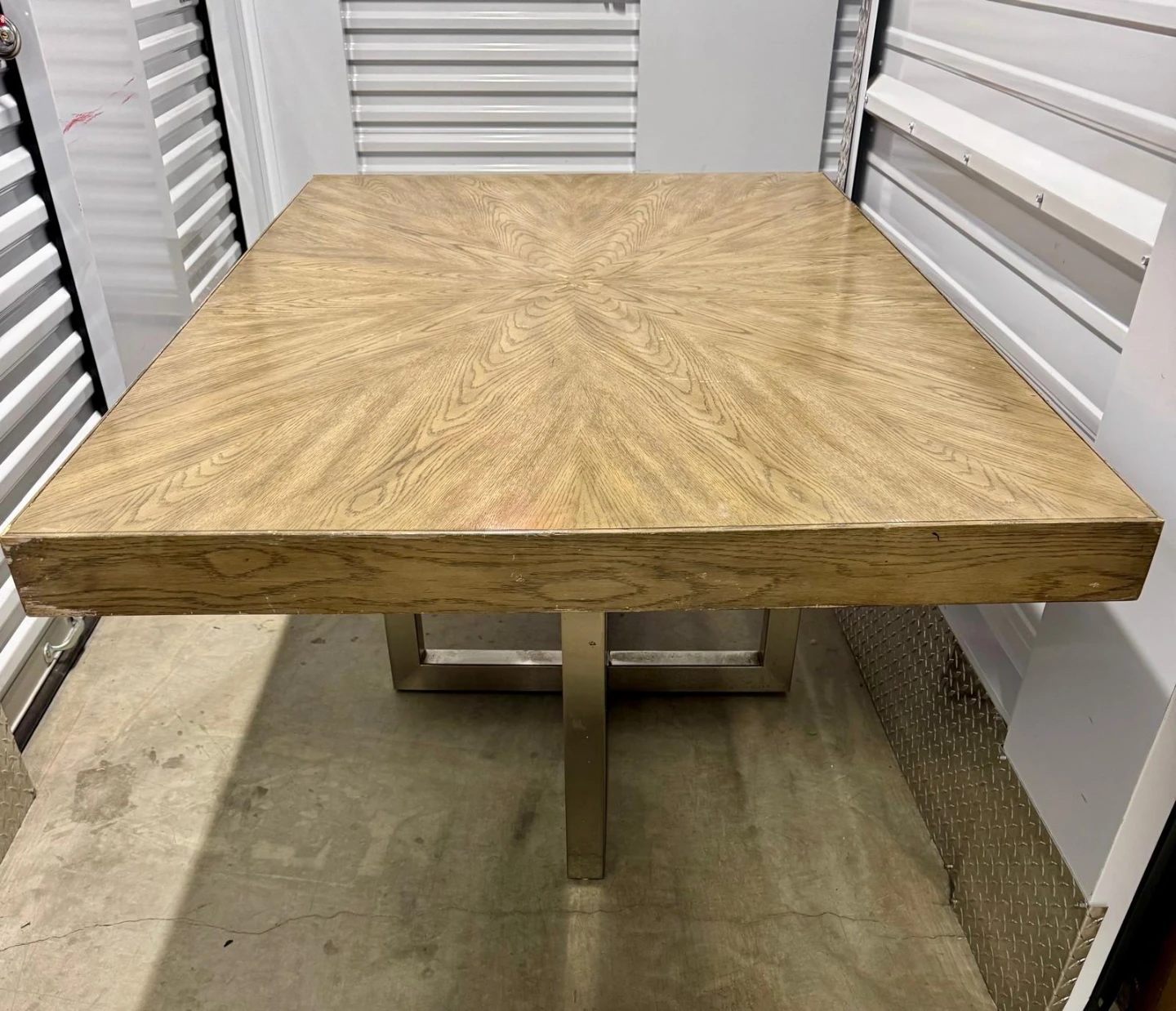 Raymour & Flanigan Wood and Metal 6 Seat Dining Table - photo 4