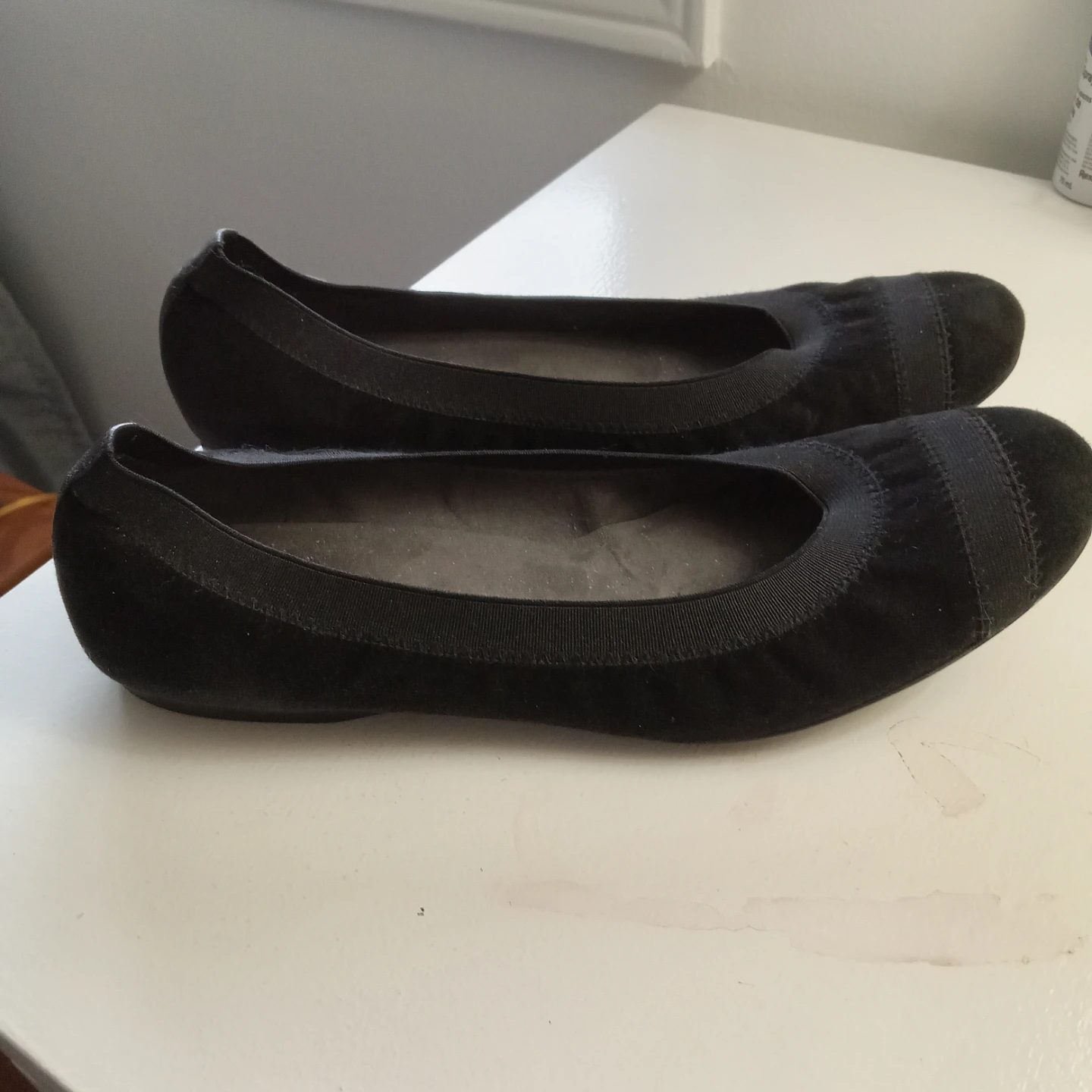 Stuart Weitzman Size 8 1/2M Ladies Flats - photo 2