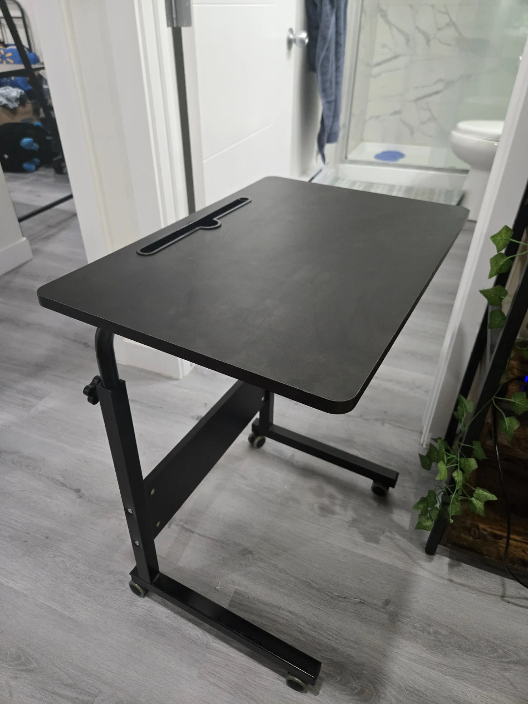 Adjustable Rolling Bedside Table - photo 3