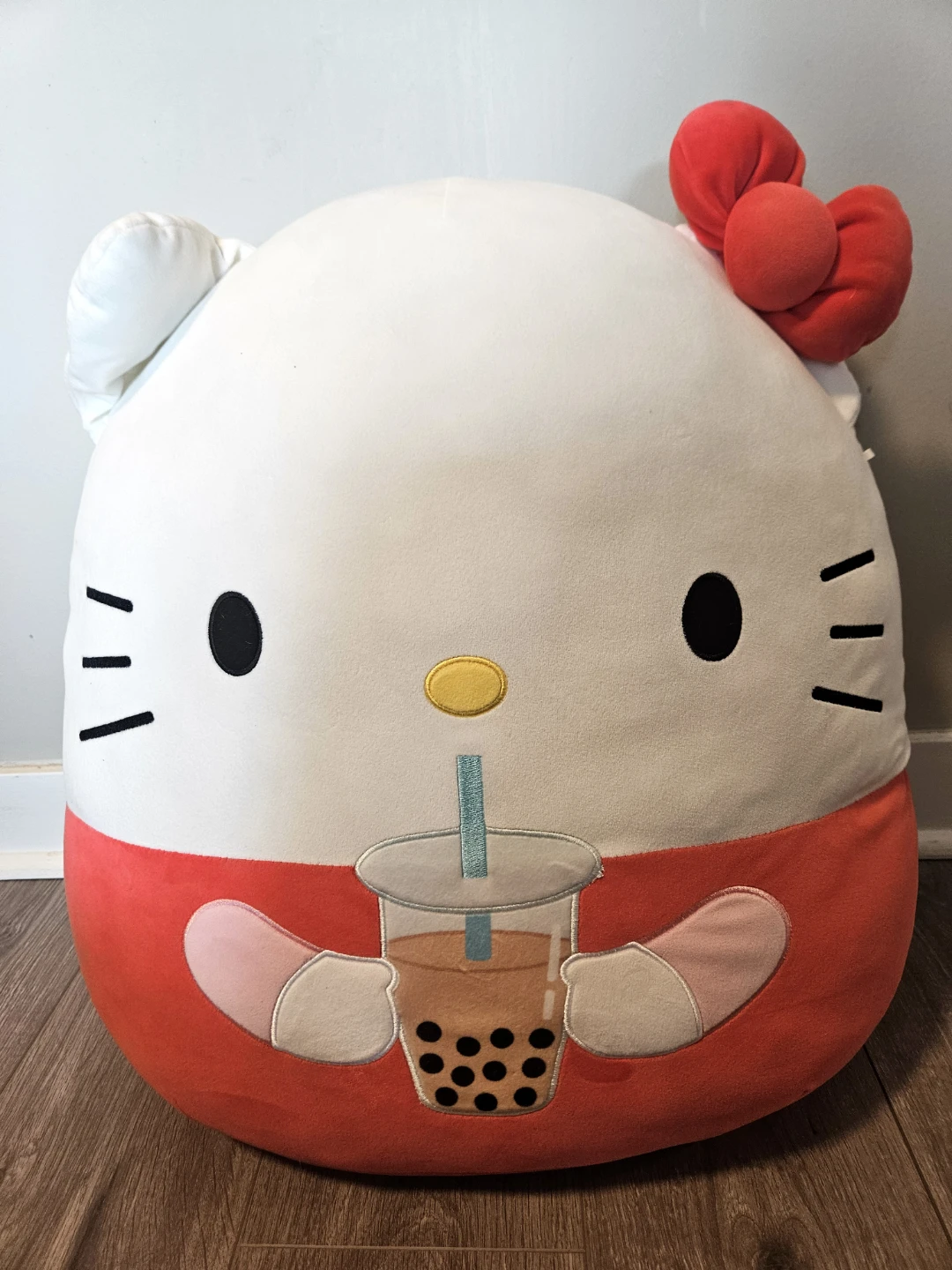 Hello Kitty Squishmallo