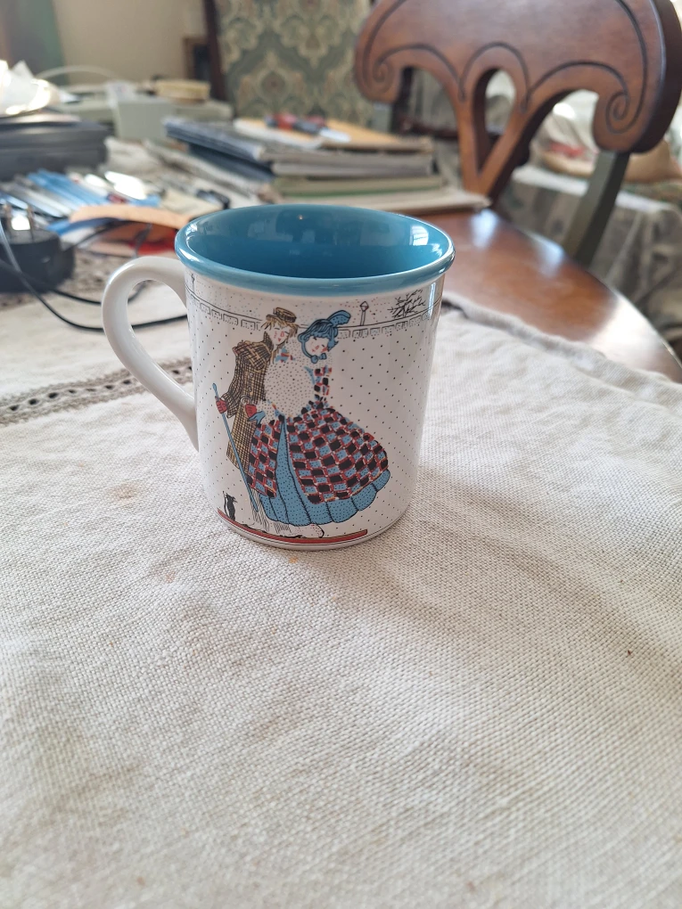 Vintage Style Couple Mug - photo 2