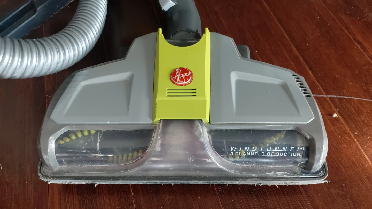 Hoover WindTunnel Air Bagless Vacuum Cleaner - photo 2