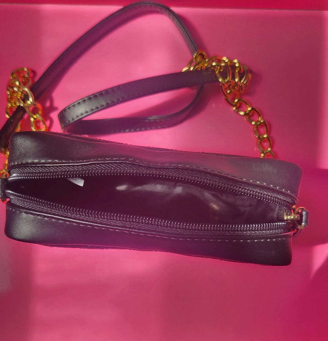 IMAN Black Corssbody Bag - photo 3