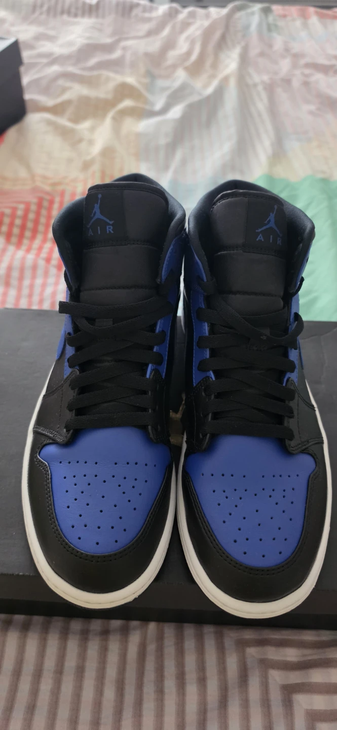Air Jordan 1 Mid SE Royal Blue Sneakers - photo 2