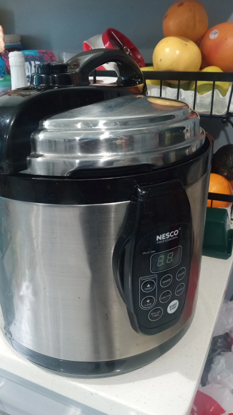 Nesco Multi-Cooker pressure pot