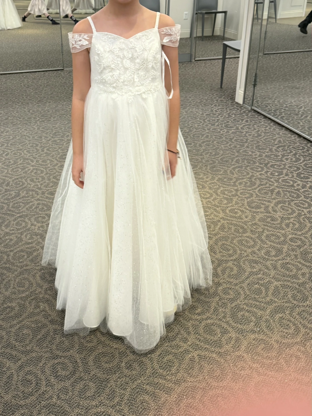 Formal Girls Dress,  size 8. - photo 2